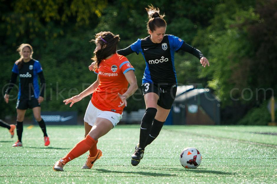 Reign FC Make 3 in a Row