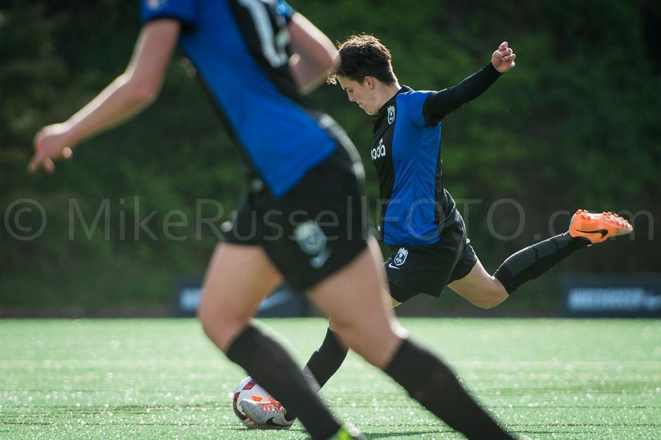 Reign FC Make 3 in a Row