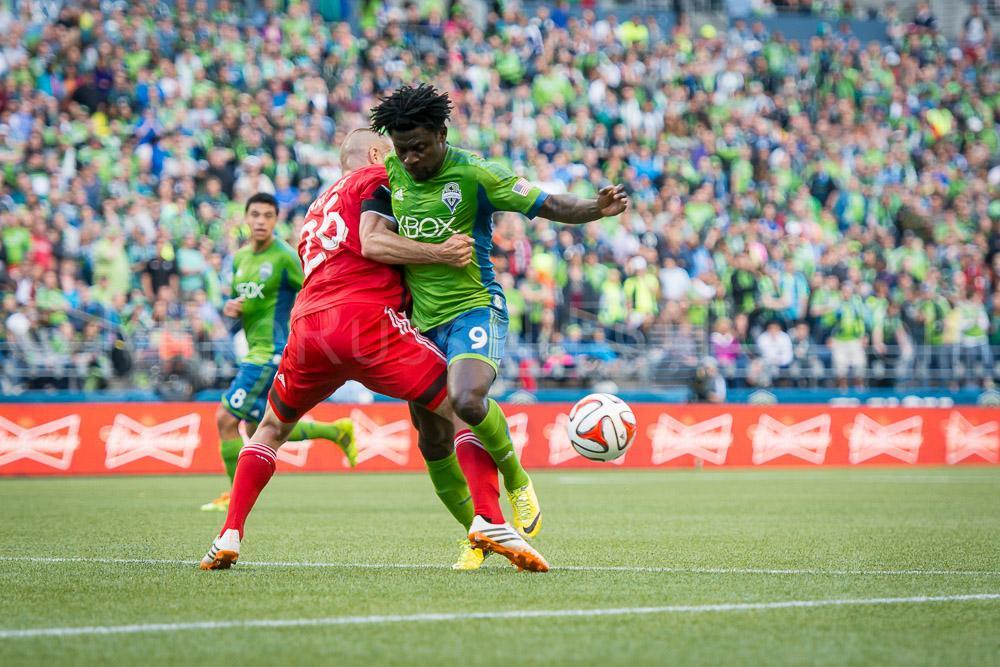 Sounders Beat Earthquakes
