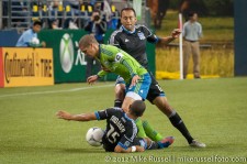 Sounders-Earthquakes: Ozzie Alonso, Justin Morrow, and Ramiro Corrales